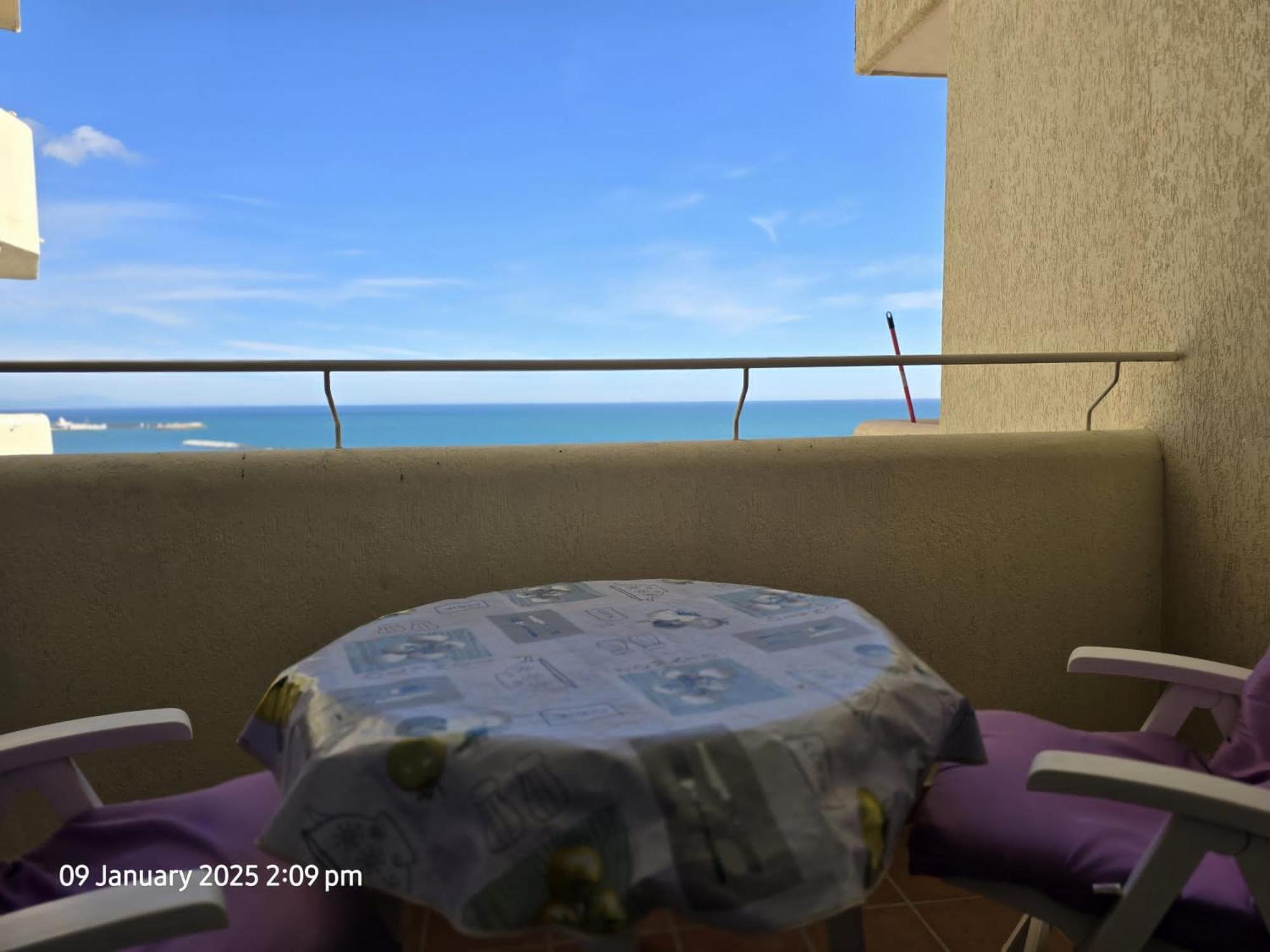 Benal Beach Apartments Малага Екстериор снимка
